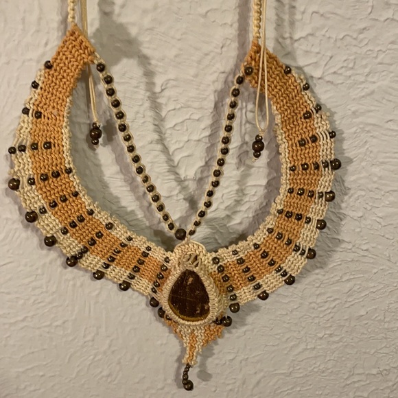 Woven/beaded necklace - Picture 3 of 4
